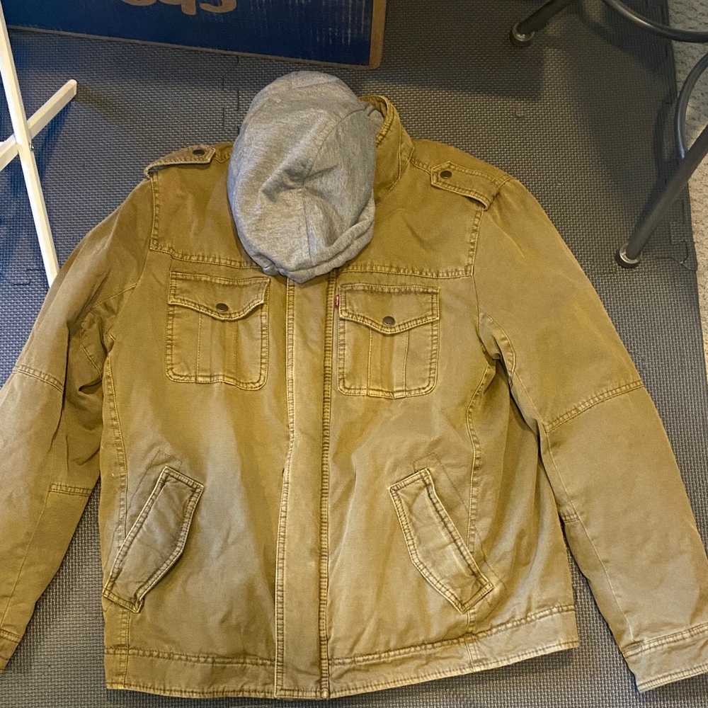 Levi’s Men's Hooded double layer Utility Jacket in Tan